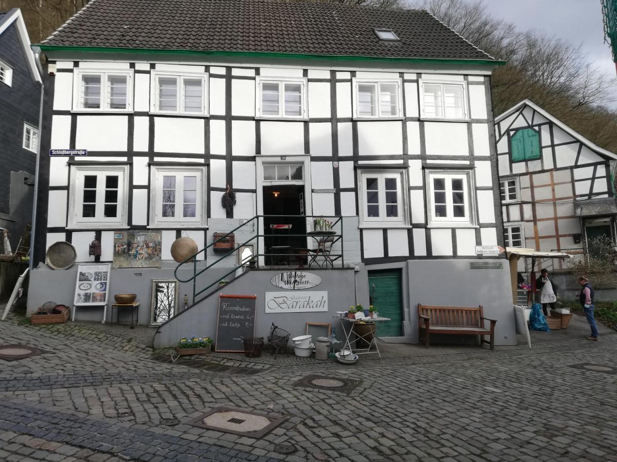 Ferienwohnung Am Schlossberg Solingen Exterior foto